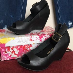 Leather wedges